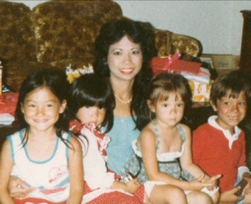  Kim Munn with her children.